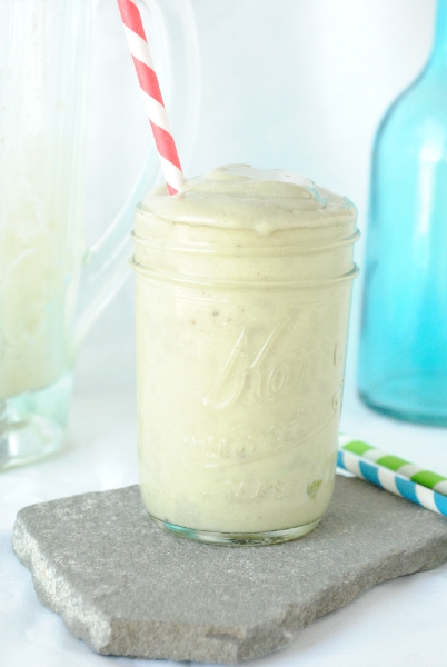 LCHF AVO & VANILLA SMOOTHIE