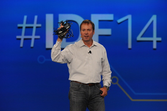 Intel talks wireless charging and RealSense 3D cameras, coming over the next year