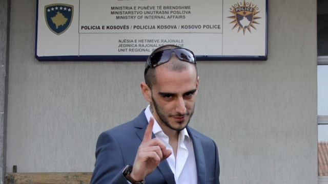 Gold AG, ja titulli dhe skena nga klipi i ri 10 minutësh (Foto)