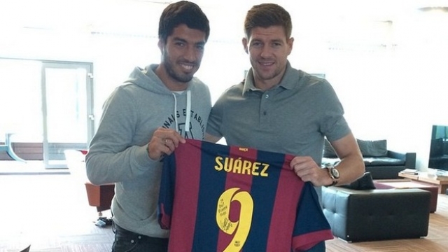 Suarez falënderon Gerrardin që nuk e la të shkojë te Arsenali