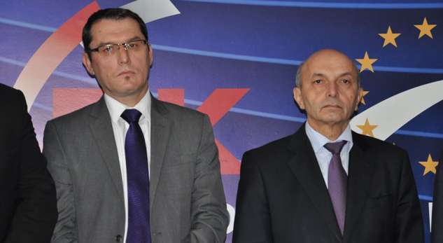 Arrihet marrëveshja në mes Hashim Thaçit dhe Isa Mustafës