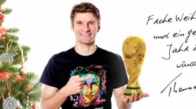 Thomas Muller shkurt e shqip: Gëzuar Krishtlindjet! (Foto)