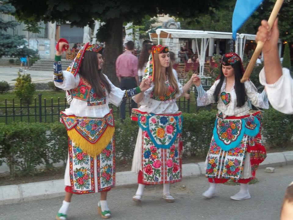 Vallet në Has (vallet lirike të punës)